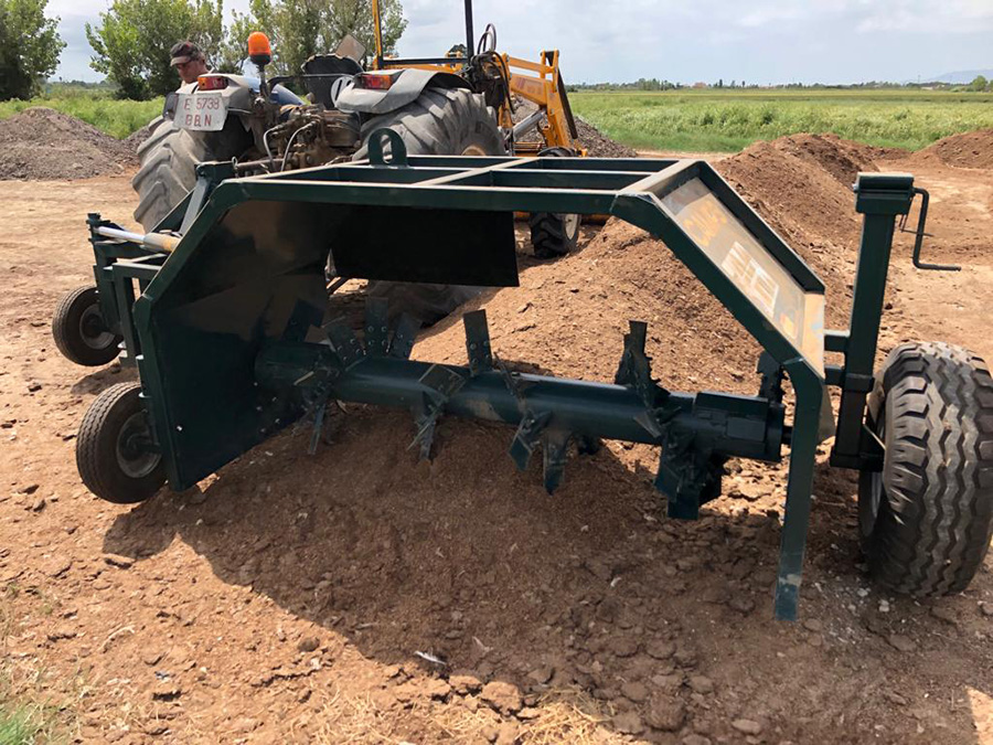 Compost turner VC-1800