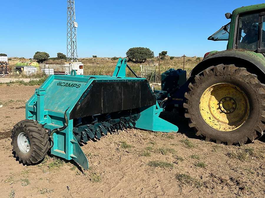 Compost turner VC-2500